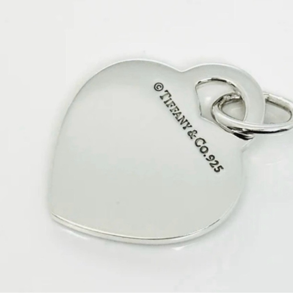 Tiffany & Co. Return to Tiffany Blue Letters Heart Tag Necklace Pendant Medium - Picture 4 of 6